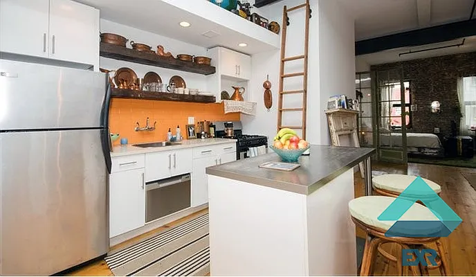 Rented by EXR | media 28