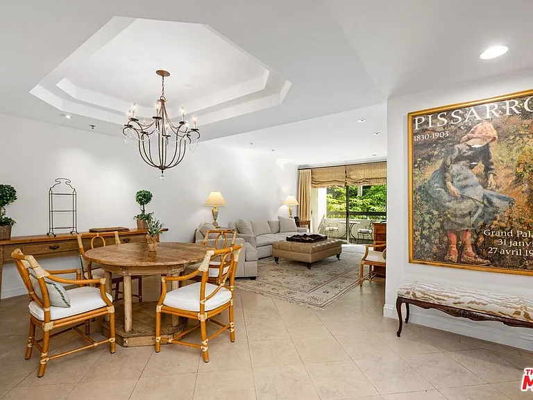 2132 Century Park Ln #103 — Photo 4