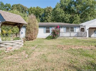 292 W Berna Dr, Scottsburg, IN 47170