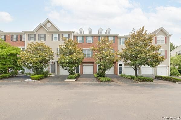 1st image of 35 Meadow Lane 35-Building 8F