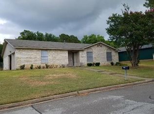 2501 Mintwood Pl, Arlington, TX 76016