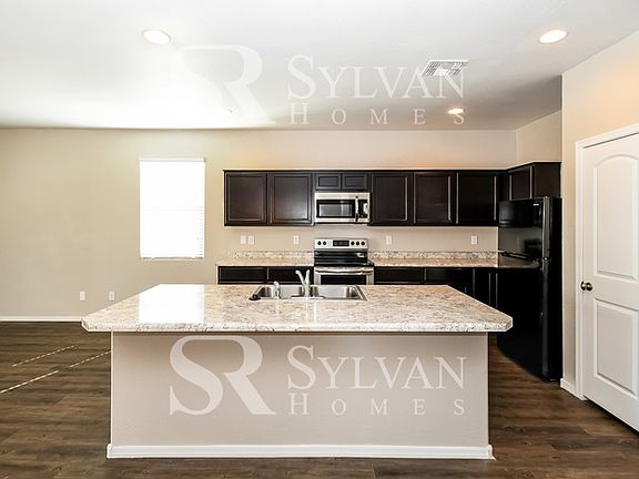 5th image of 11280 E Cliffrose Ln
