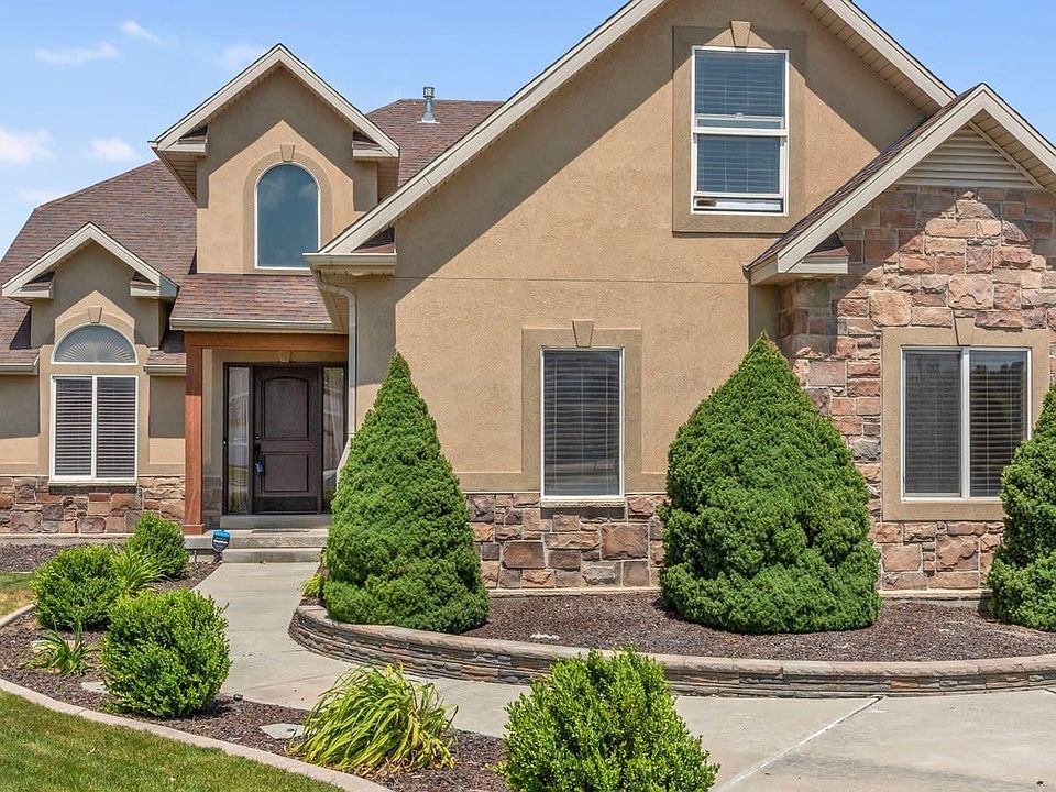 1st image of 11721 Cedar Stone Cir