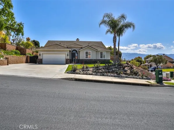 870 Via Blairo, Corona, CA 92879