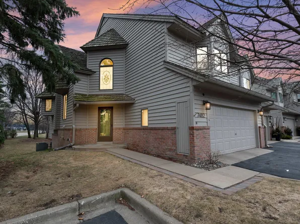 7482 Cahill Rd, Edina, MN 55439