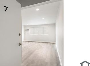 2401 S Sycamore Ave #7, Los Angeles, CA 90016