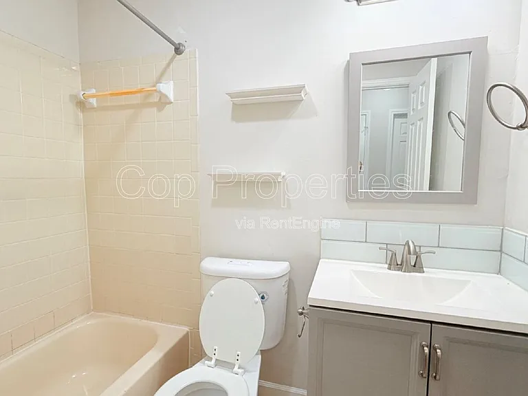 6321 Waddesdon Wood — Photo 15