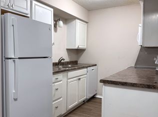 1014 E Main St #6, La Porte City, IA 50651
