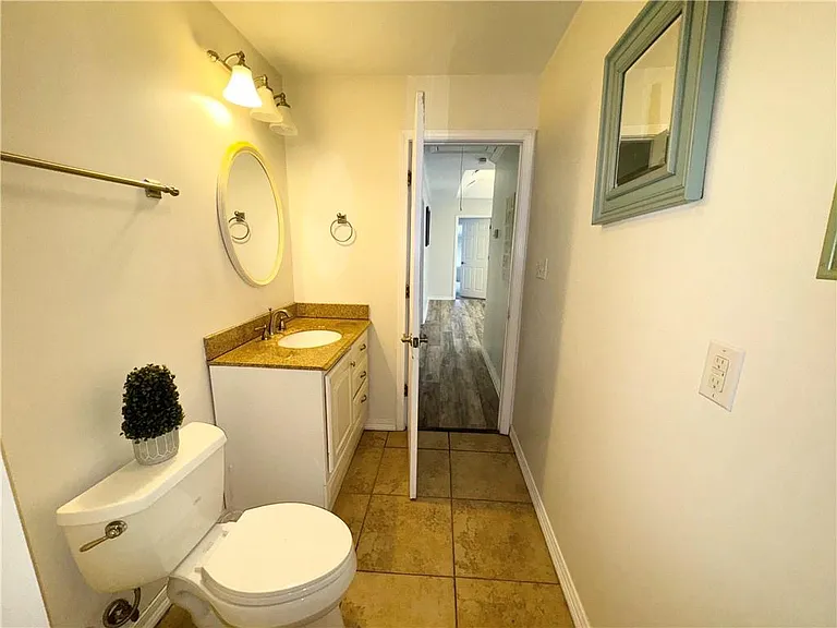 5718 Vermillion Blvd #A — Photo 9