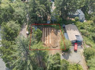 303 NW 26th St, Newport, OR 97365