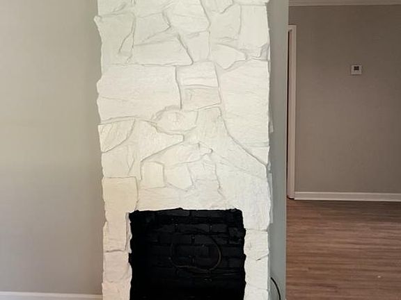 2nd image of 402 N Boyd St