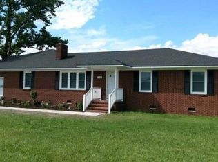 1347 Soundneck Rd, Elizabeth City, NC 27909