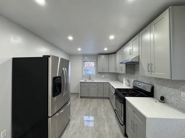 (undisclosed Address), Staten Island, NY 10306