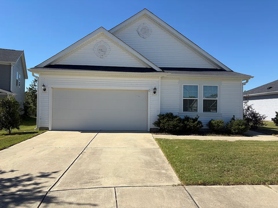 1141 Noor Ln