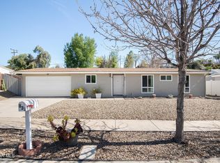 831 Briar Cliff Rd, Thousand Oaks, CA 91360