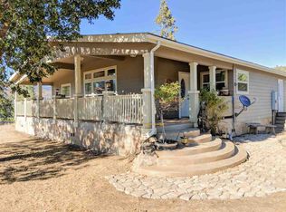 221 Lockhaven Dr, Klamath River, CA 96050