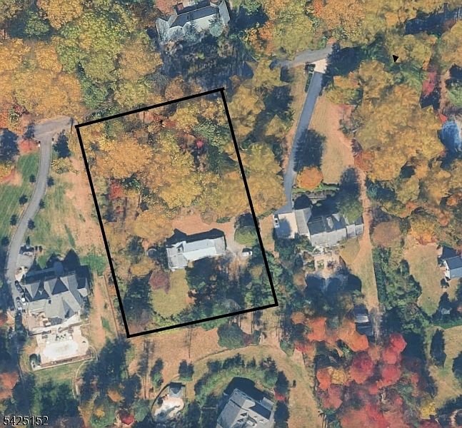 1st image of 12 Jessica Ln