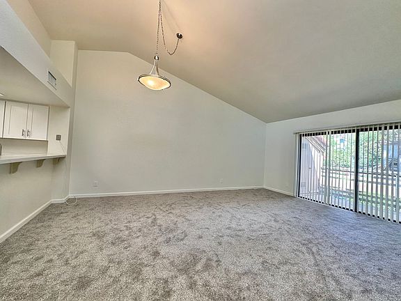 3rd image of 9936 Scripps Westview Way Unit 260