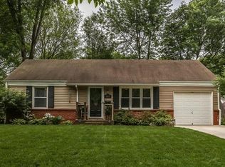 5307 W 71st Ter, Prairie Village, KS 66208