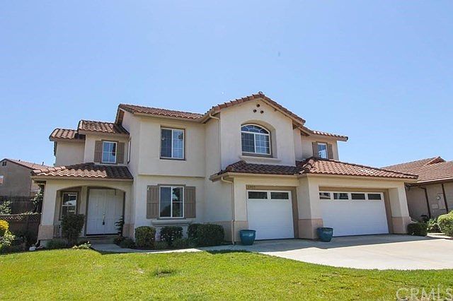 1st image of 1935 Fieldstone Cir