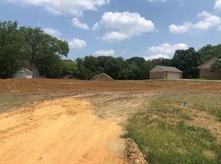 203 Roaring Springs Dr, Joshua, TX 76058