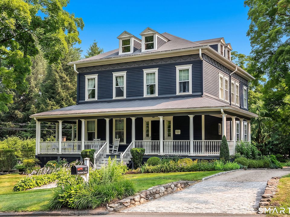 1st image of 11 Pleasant Street