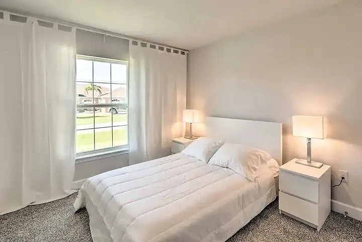 15329 Aldama Cir — Photo 10