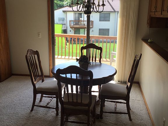 4th image of 2142 Remington Way NE