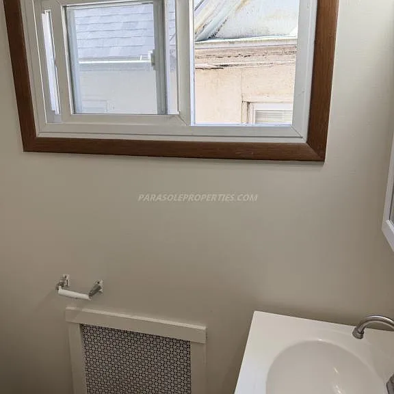 919 Clay Ave #2 — Photo 7