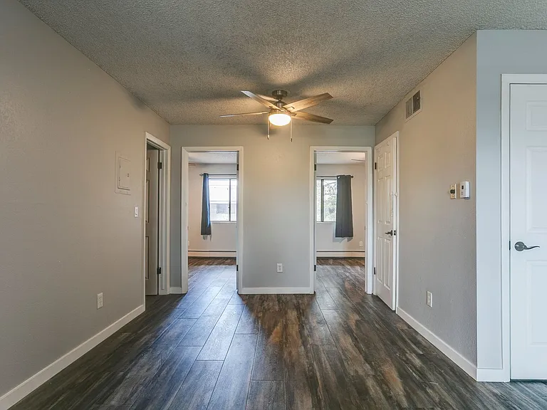 1140 Walnut Ave #22 — Photo 9