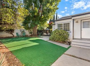 17900 Hatteras St, Encino, CA