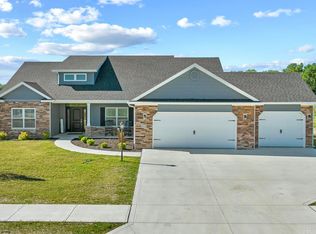 432 Buckingham Ln, Huntington, IN 46750