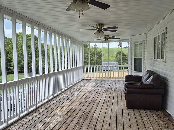 5th image of 15452 Cedar Creek Rd
