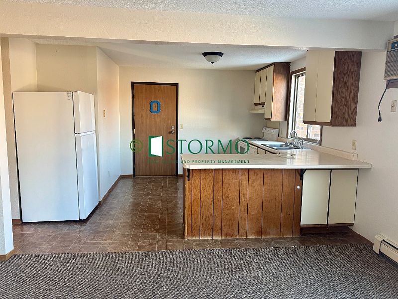 1st image of 1311 6th Ave S #303
