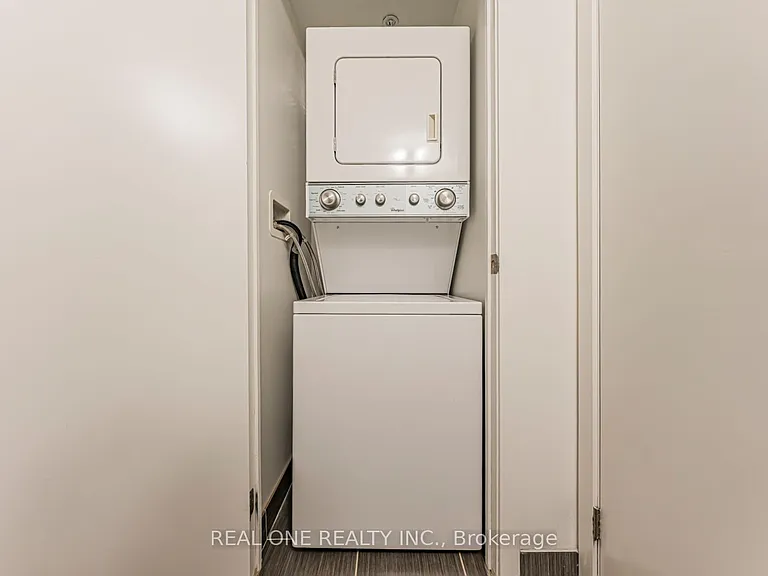 68 Abell St #846 — Photo 24