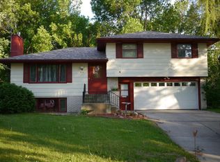 534 27th St NW, Rochester, MN 55901