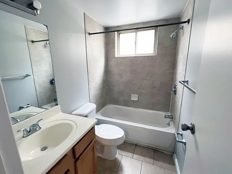 545 Lowell Ave — Photo 13