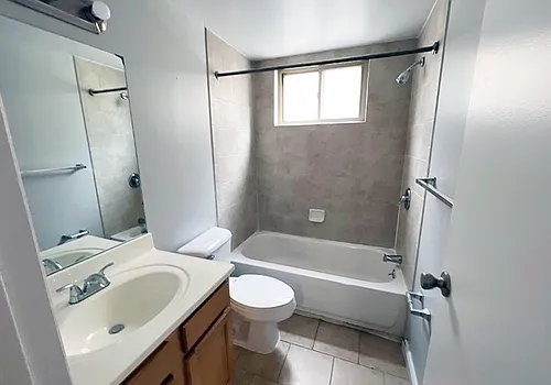 545 Lowell Ave Photo 1