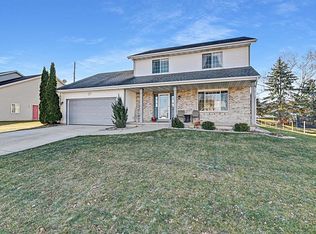 1067 Derby Dr, Sun Prairie, WI 53590