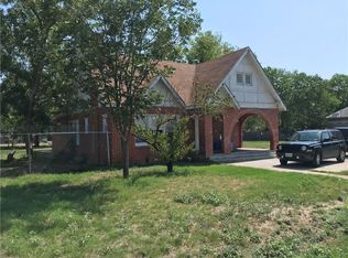 626 S 9th St, Waco, TX 76706