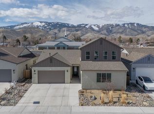 368 Porter Peak Dr, Carson City, NV 89701