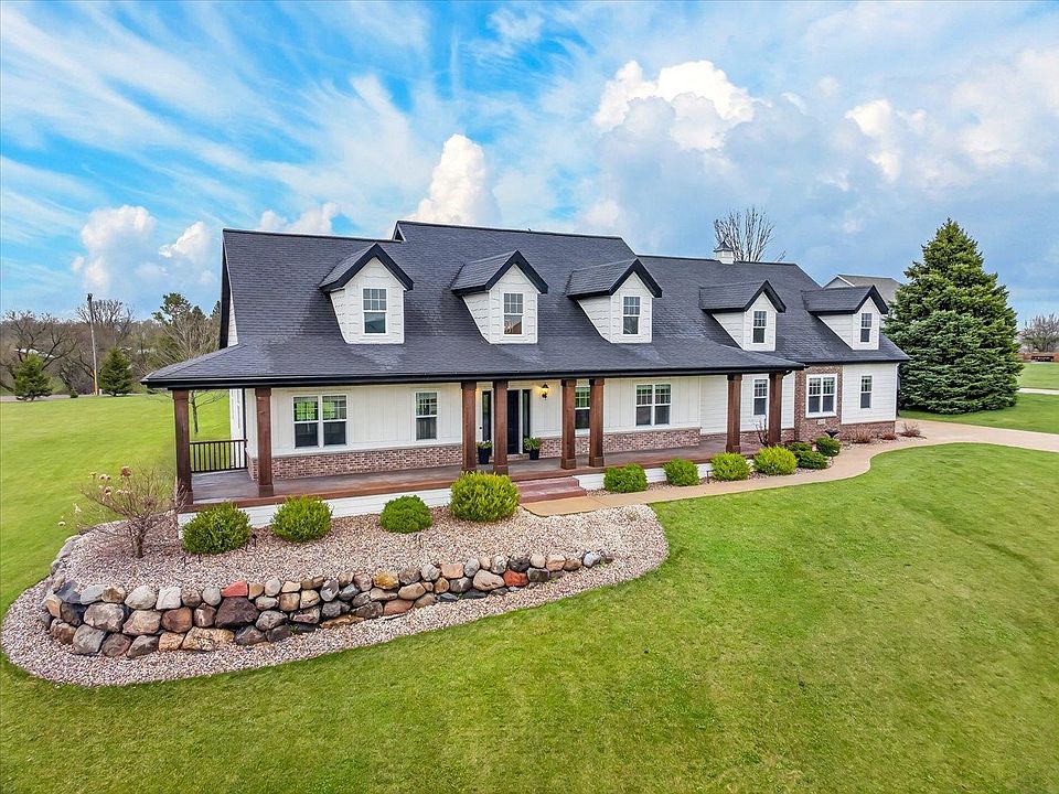 1st image of 6210 Amethyst Dr