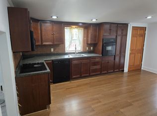 873 Old York Rd FLOOR 2, Hightstown, NJ 08520