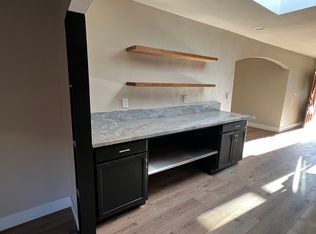 13227 Beechtree St, Lakeside, CA 92040