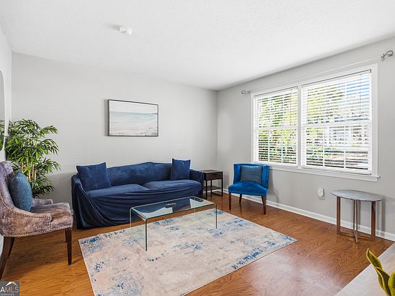 5th image of 1787 Ridgeway Ave NW