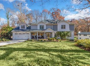 1445 Diamond Head Dr, Decatur, GA 30033