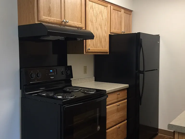 Homestead Apartments — Photo 20