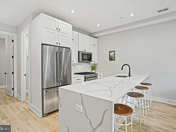 725 Euclid St NW APT 1, Washington, DC 20001