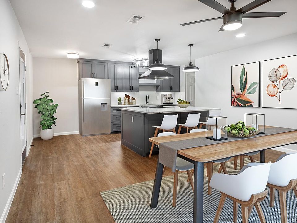 This image shows a virtually furnished space. This space come unfurnished.