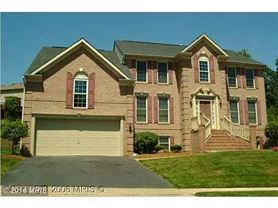 7702 Stratfield Ln photo 1